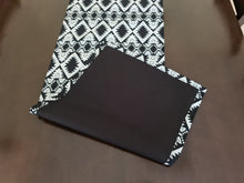Load image into Gallery viewer, African Print Table Runner & Napkins Set: Black, White