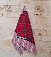 Load image into Gallery viewer, African Kanga Leso Red by Magnificent Intero