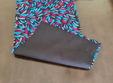 Load image into Gallery viewer, African Table Runner