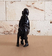 Load image into Gallery viewer, African Sculpture