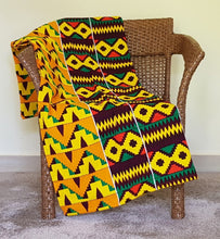 Load image into Gallery viewer, African Print Throw Blanket