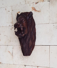 Load image into Gallery viewer, Animal Sculpture